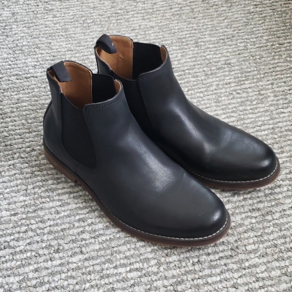Gap Chelsea boots